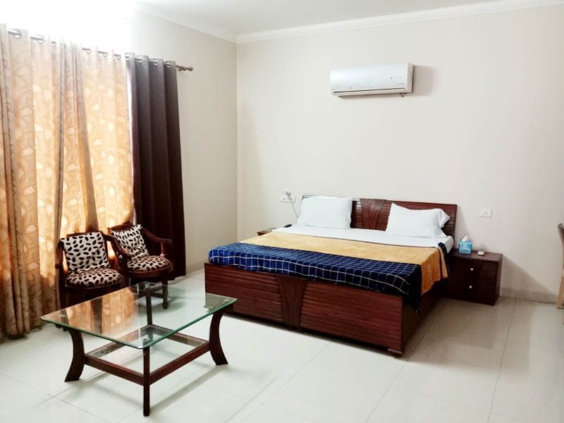 Executive Room