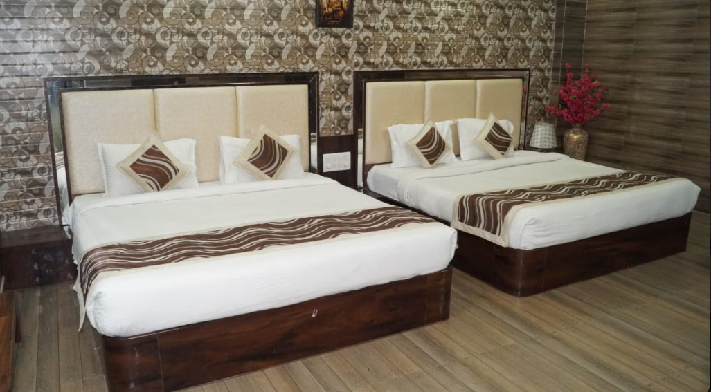 Double Bed AC Room