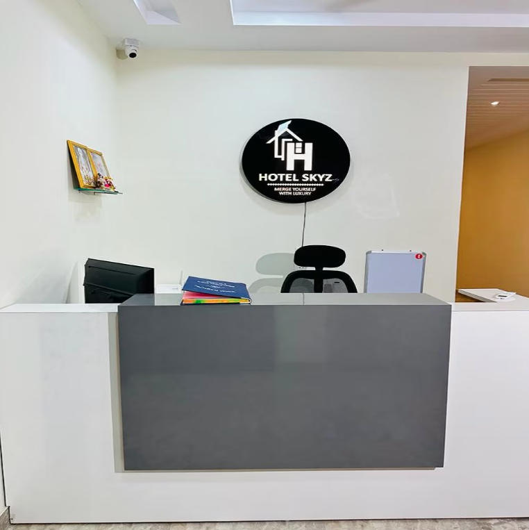 Hotel Skyz Sirsa