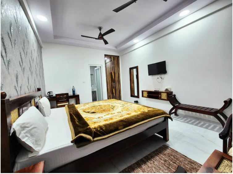 Hotel Lansdowne Vacations Standard Room 4