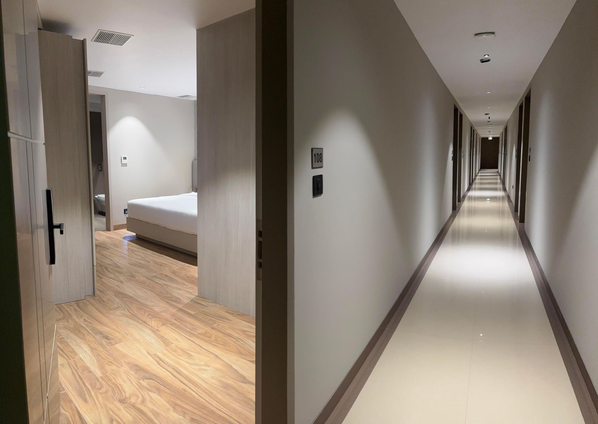 Premium Room with City Facing