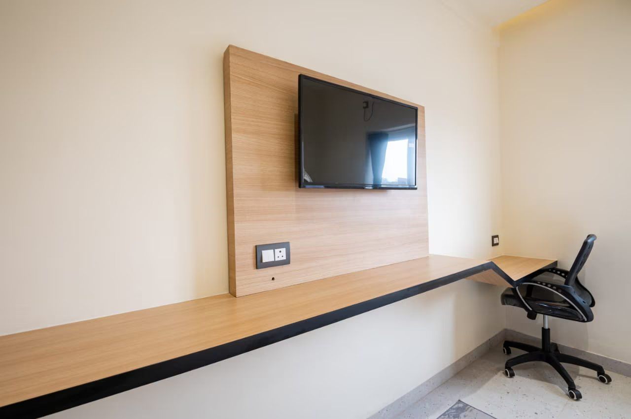 HAM RESIDENCY ELITE ROOM 7