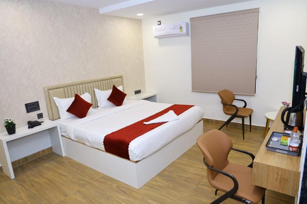FAMILY SUITE
