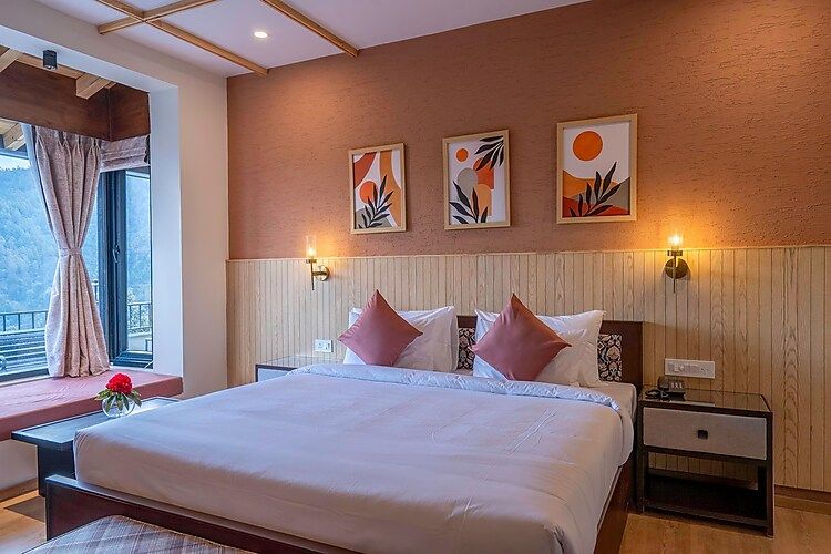 The Chamomile Estate  Buransh Room