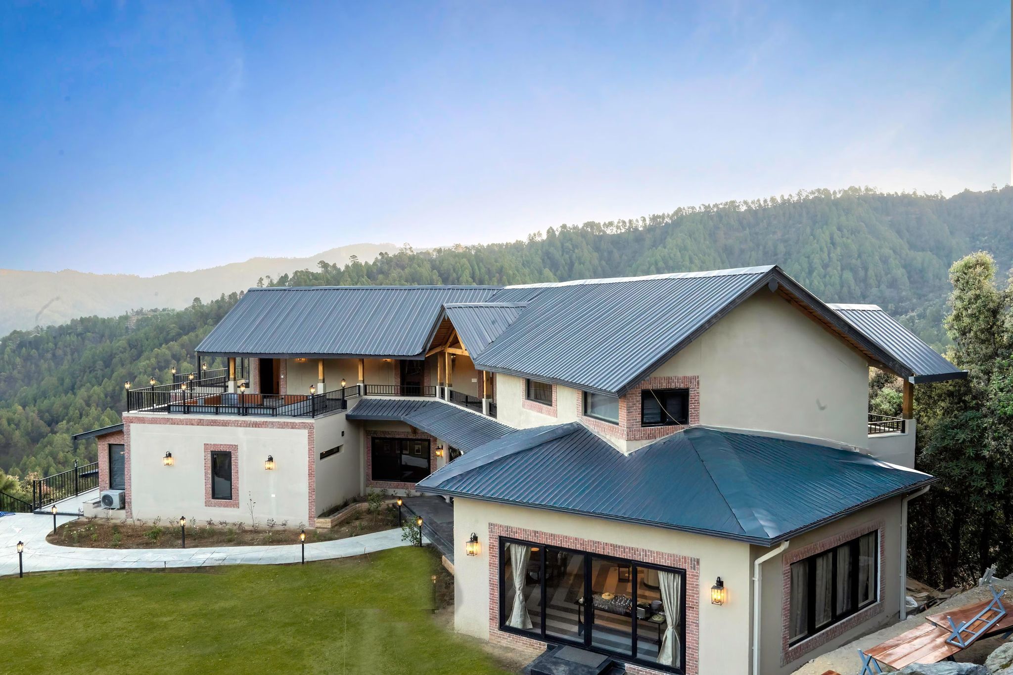 The Chamomile Estate 