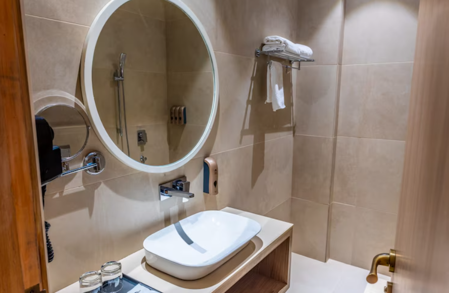 Maribella Hotels And Resort Deluxe Room 2