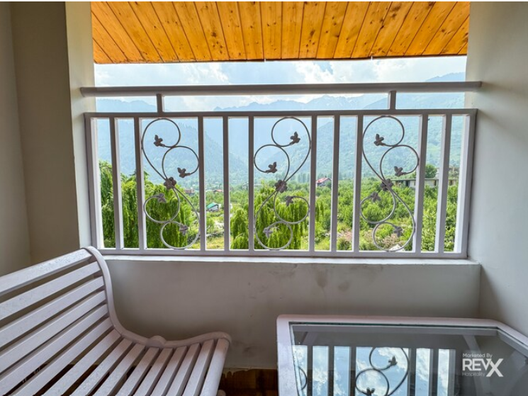 Premium Room with Private Balcony