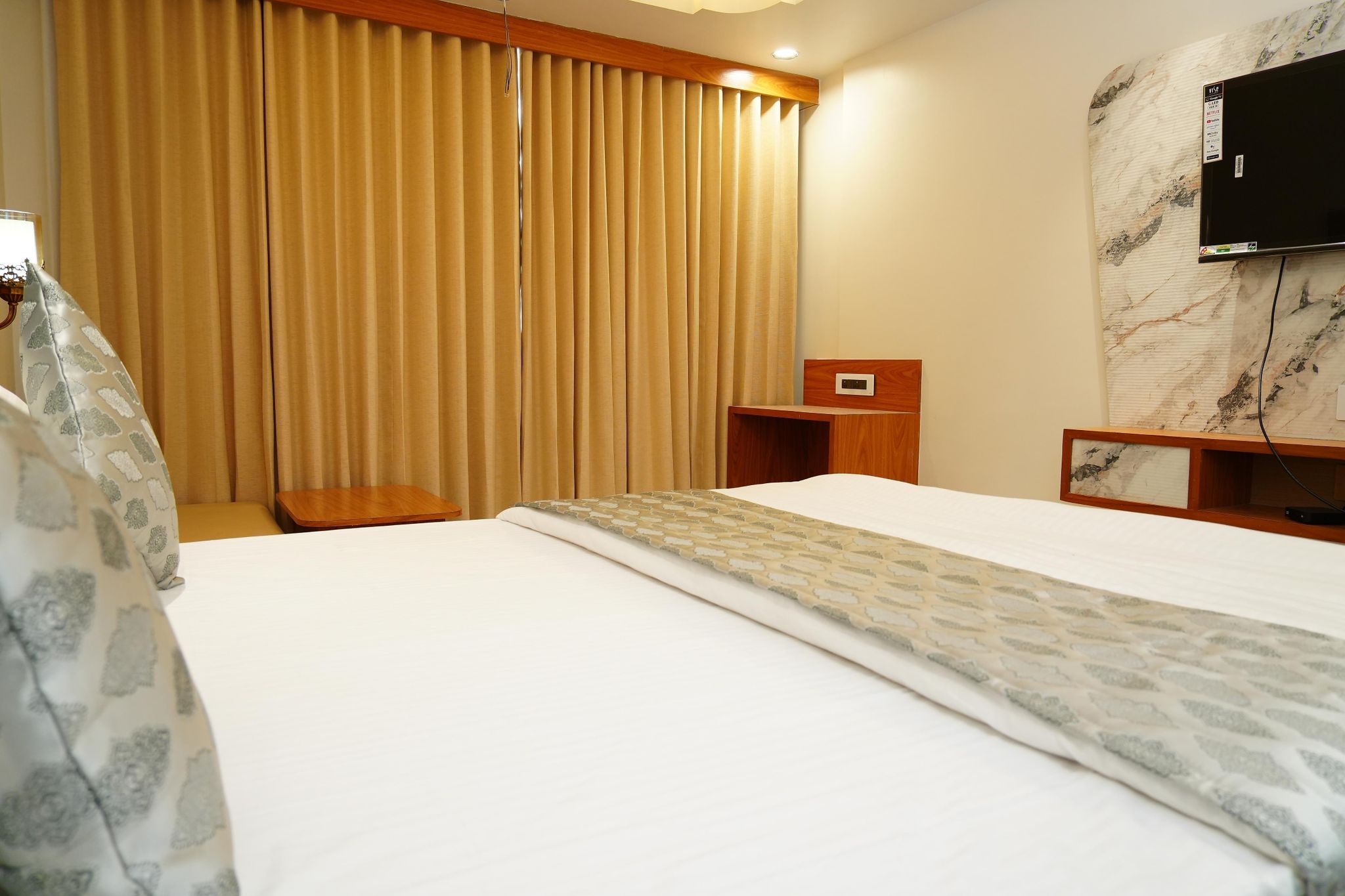 King Suite with Air Conditioning