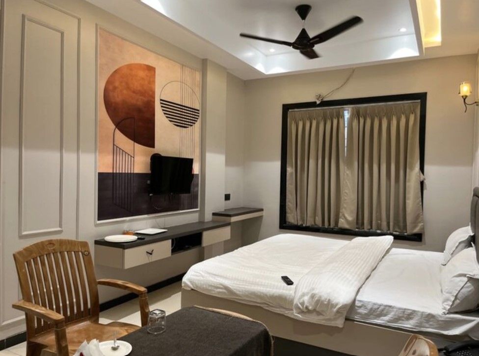 Super Deluxe AC Room