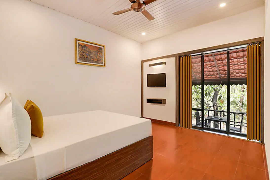 Deluxe Queen Room