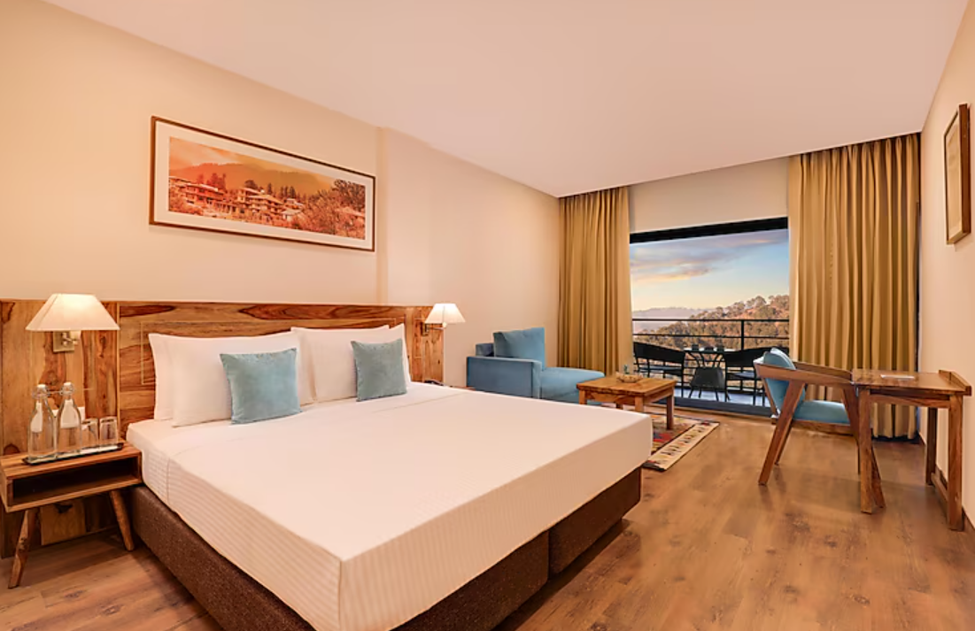 Lemon Tree Hotel, Kasauli Superior Room with Valley View