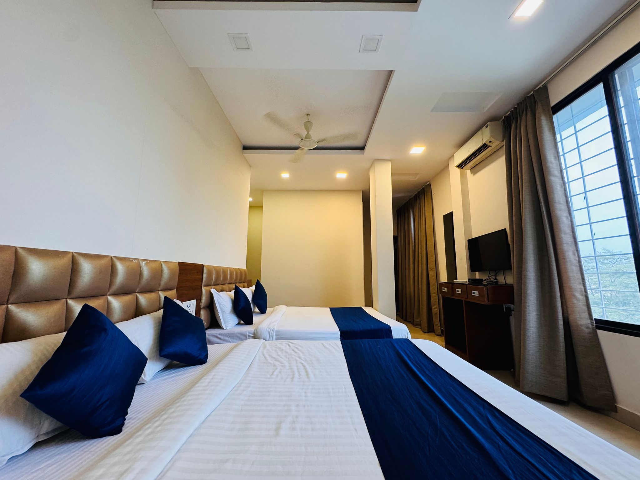 4 Bedded FamilyAC Room