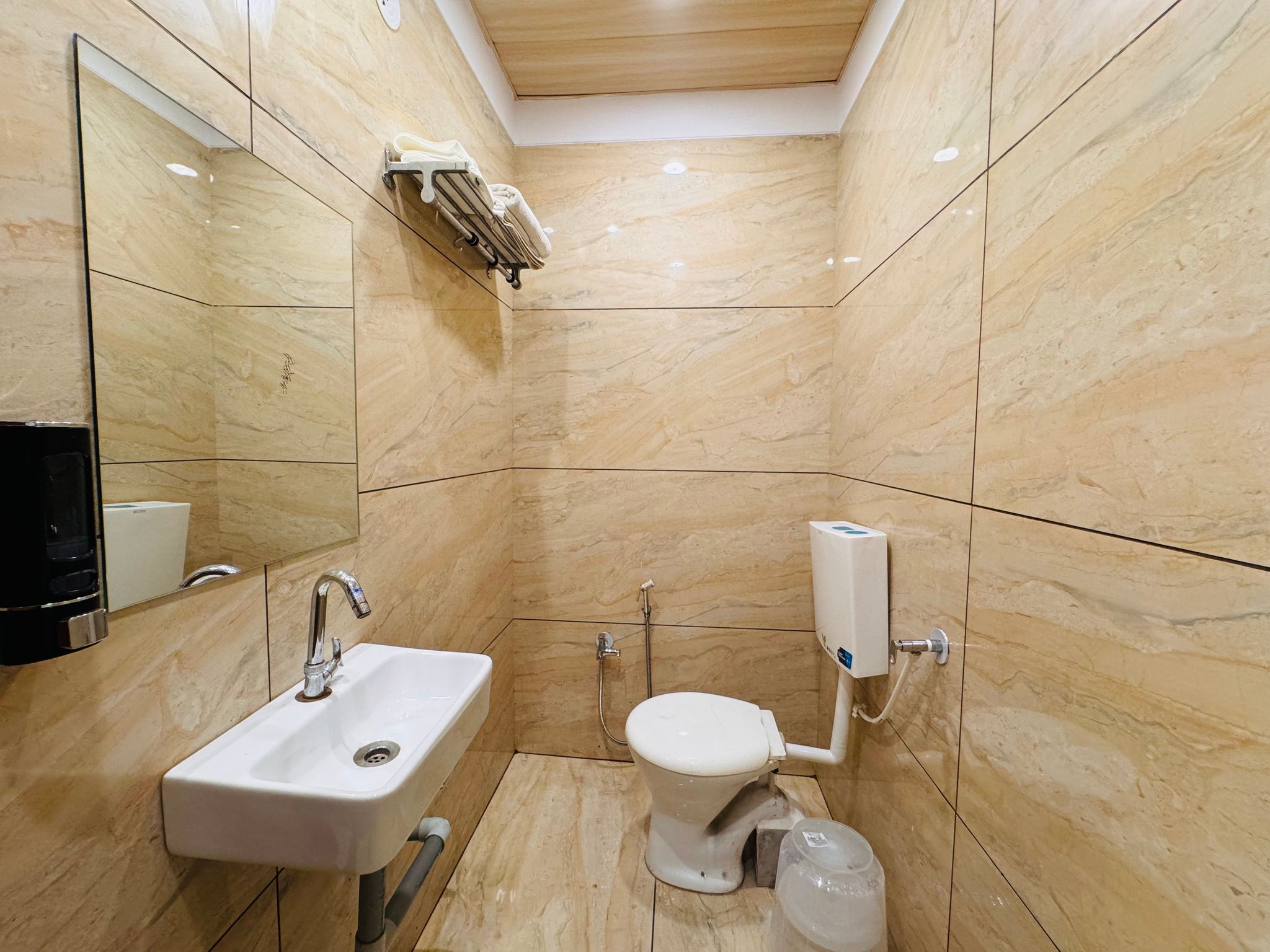 4 Bedded FamilyAC Room