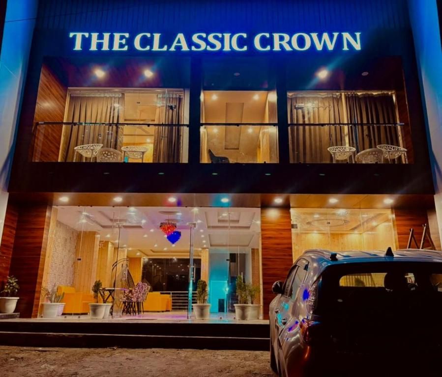The Classic Crown Hotel 