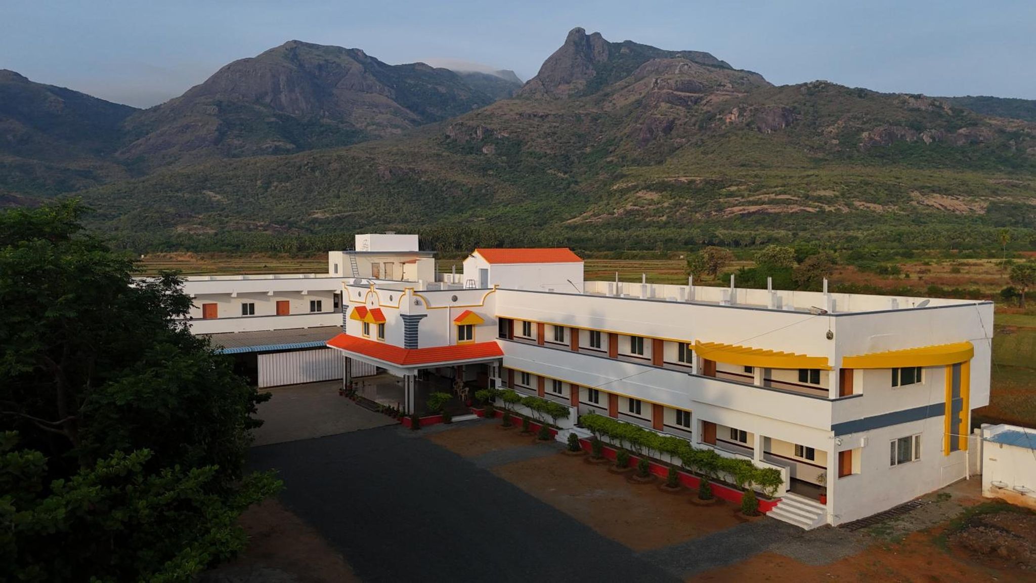 The Mount View Castle Hotels and Resorts