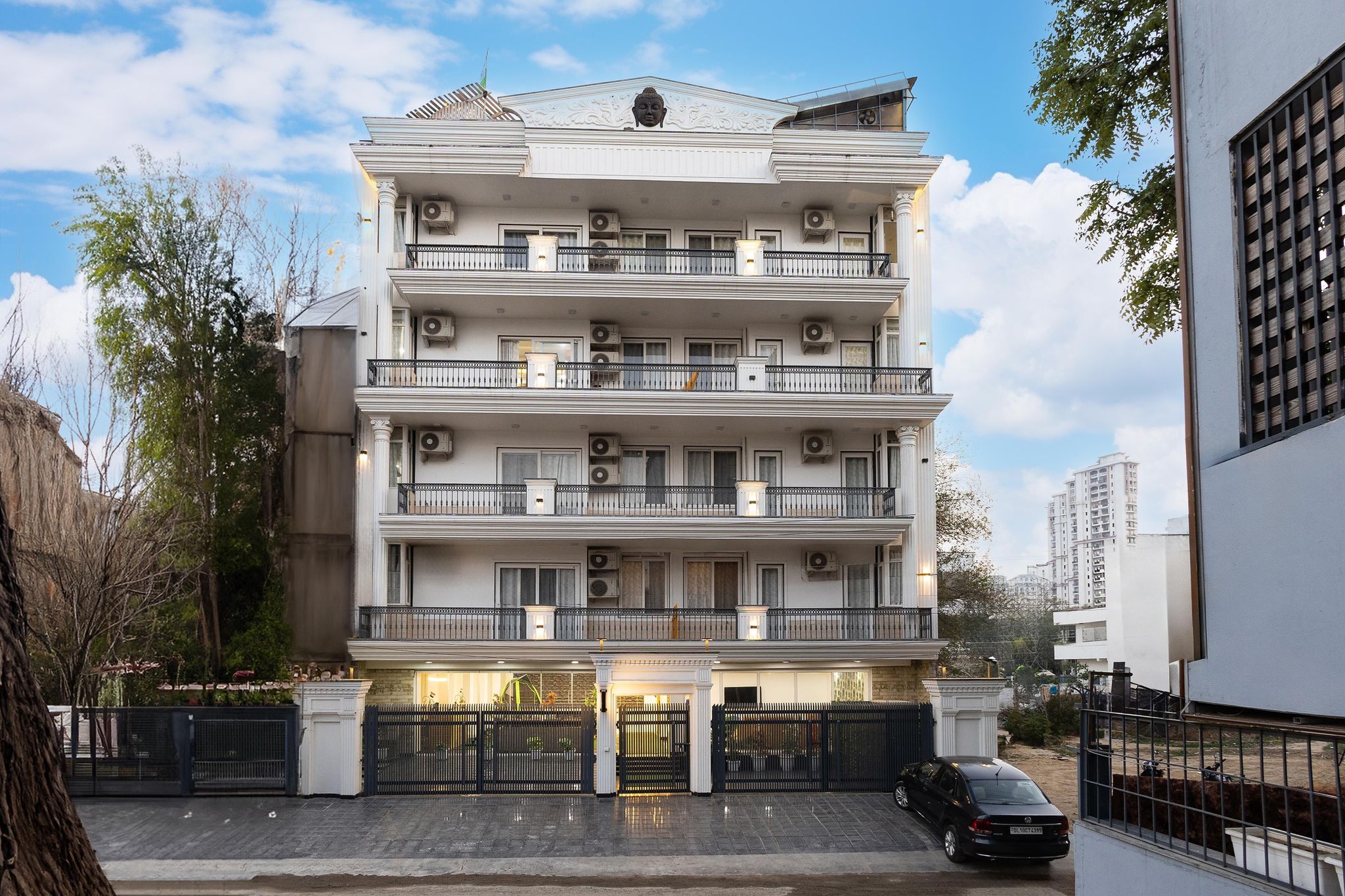 Alaya Stays Miyabi Suites Apartment