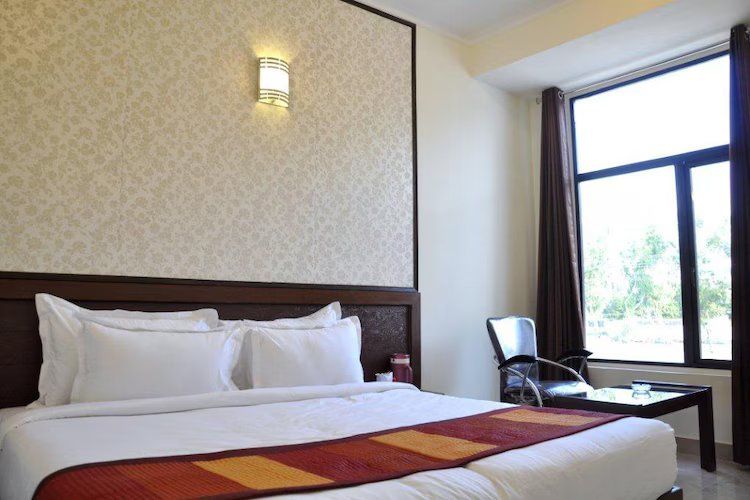 Meraj Inn Alwar Deluxe