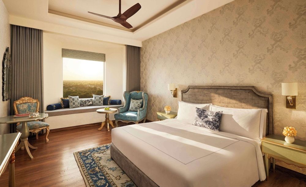 Premier Room