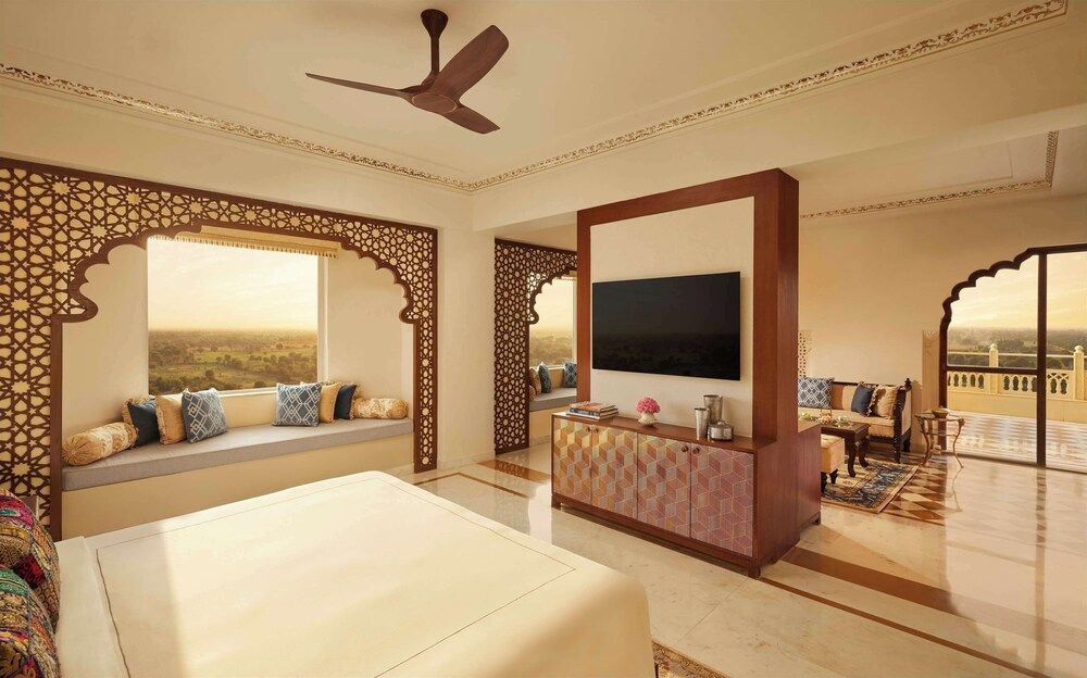 Anantara One Bedroom Terrace Suite with Jacuzzi