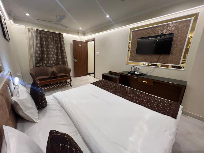 Luxury Room