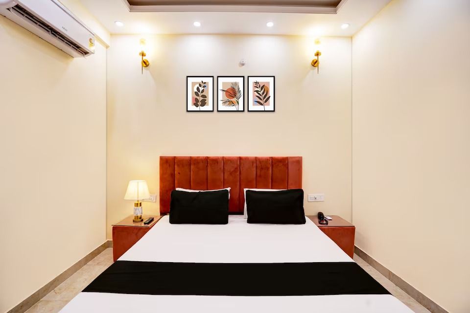 Hotel Radha Vrinda  Deluxe Room 9
