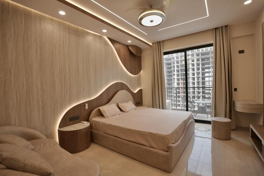 Villa Vistosa Omaxe Hazratganj OnlyStay Suite Room 5