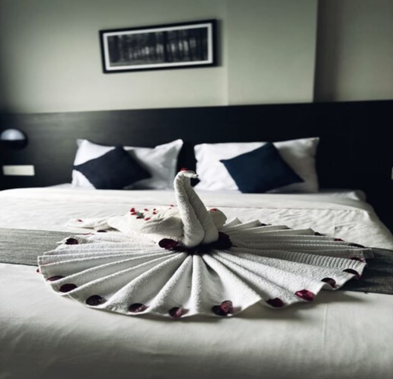 Deluxe Room with Valley View