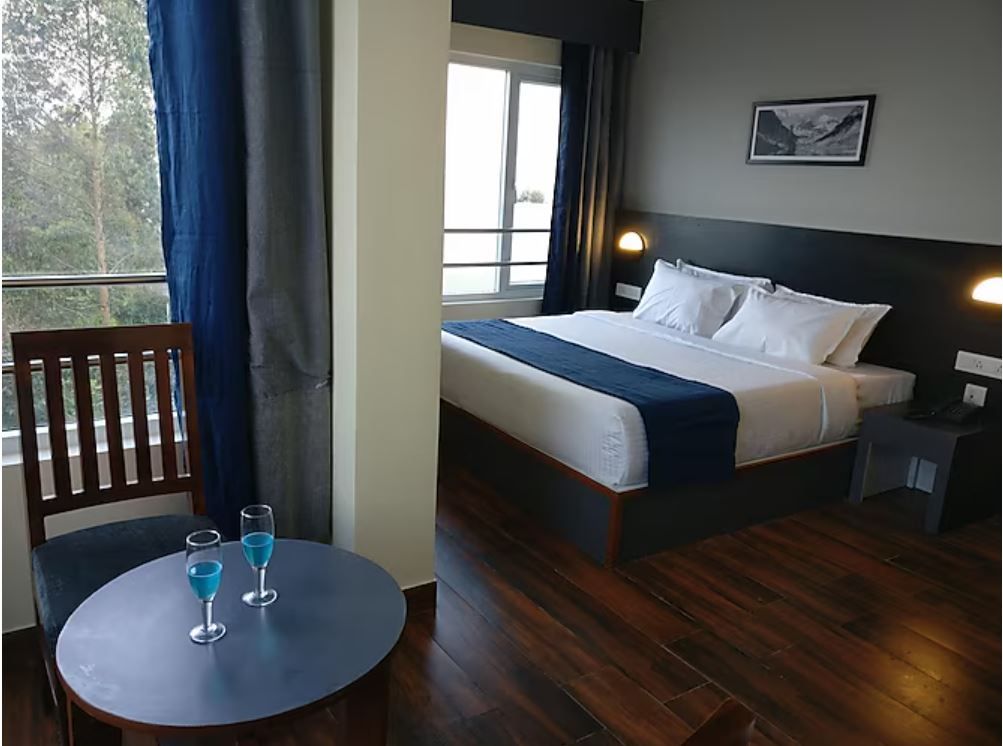 Family Premium Suite with Valley View