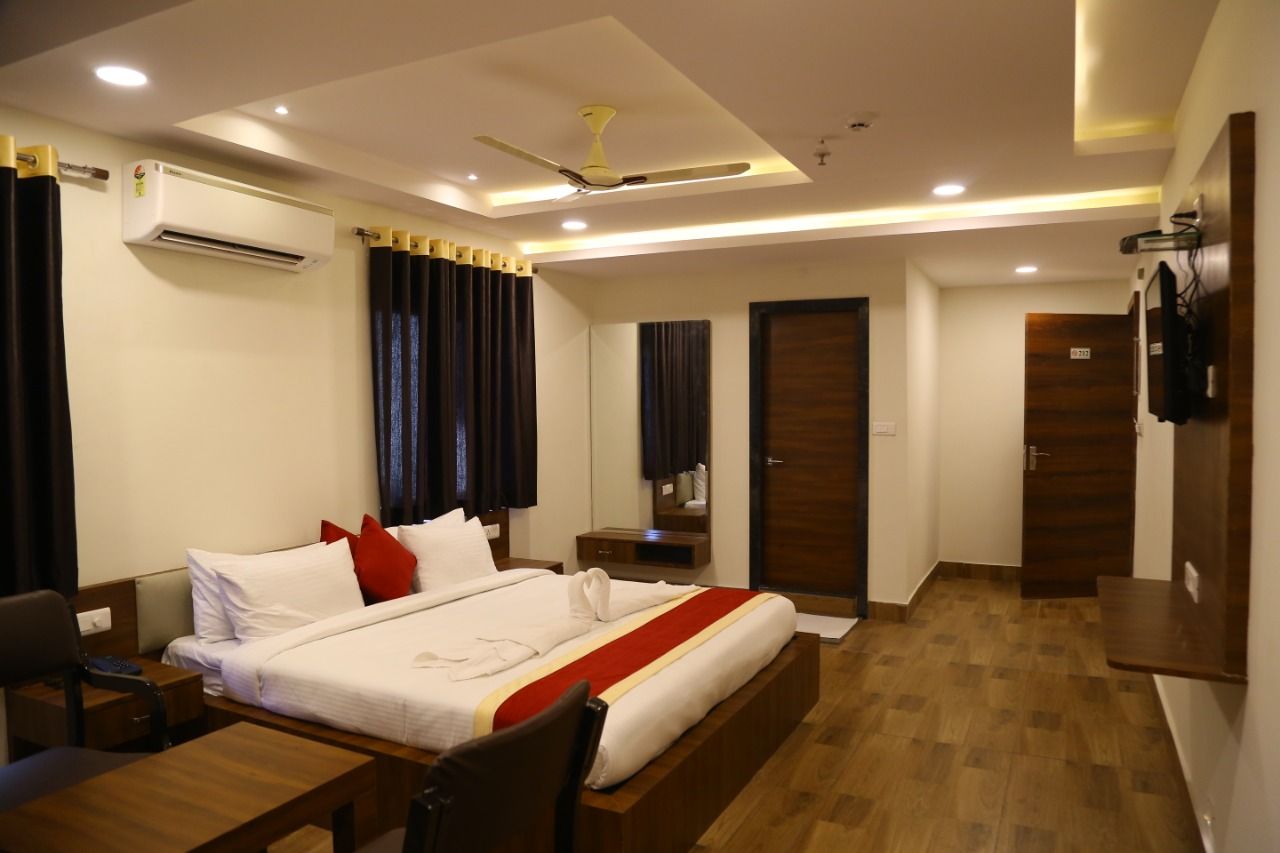 Hotel M Grand Standard Double Room 2