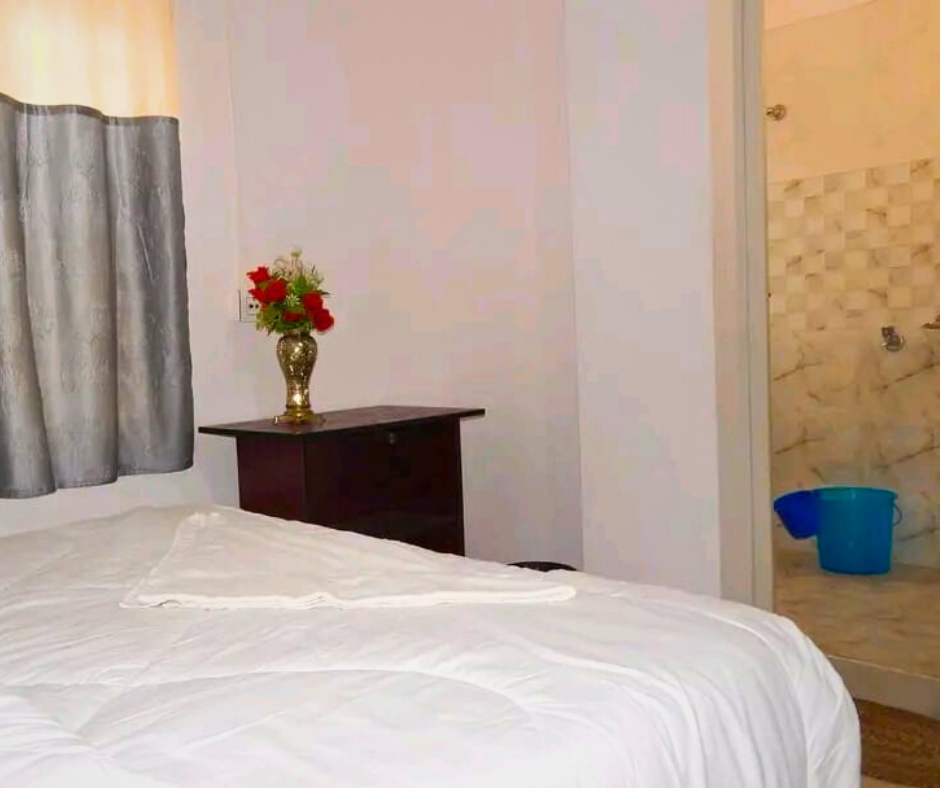 Deluxe AC Room