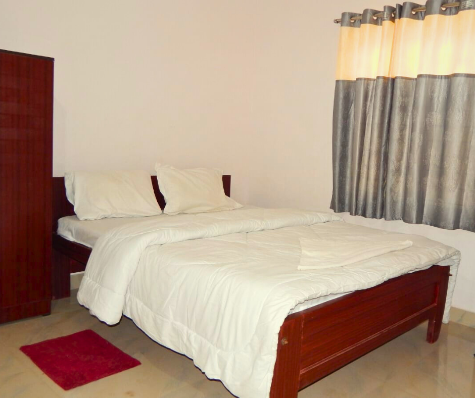 Deluxe AC Room