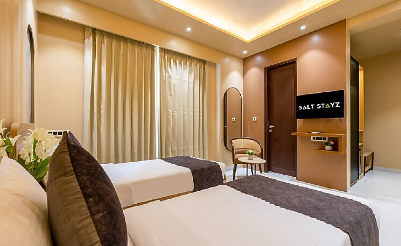 Twin Room with Balcony