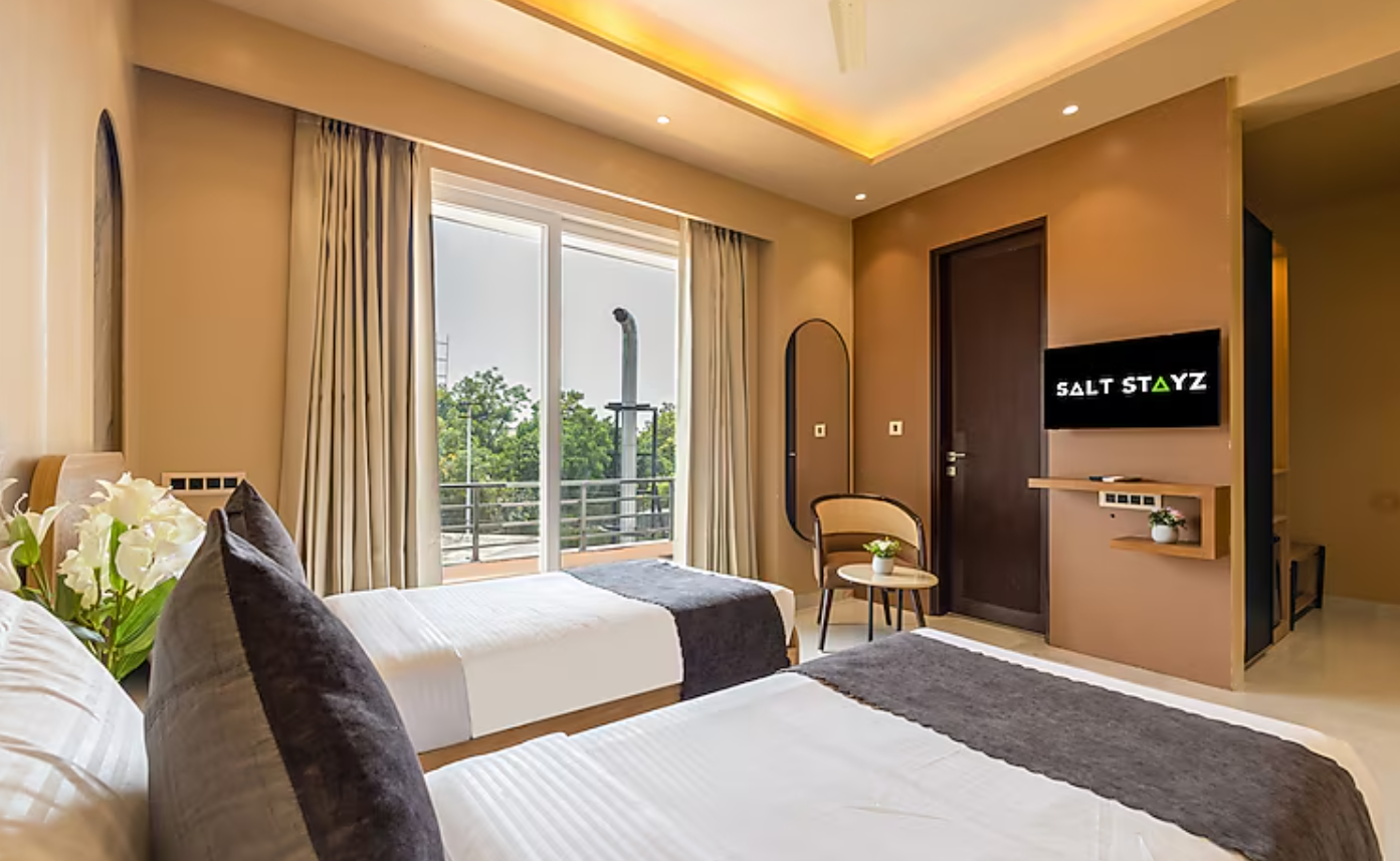 Twin Room with Balcony