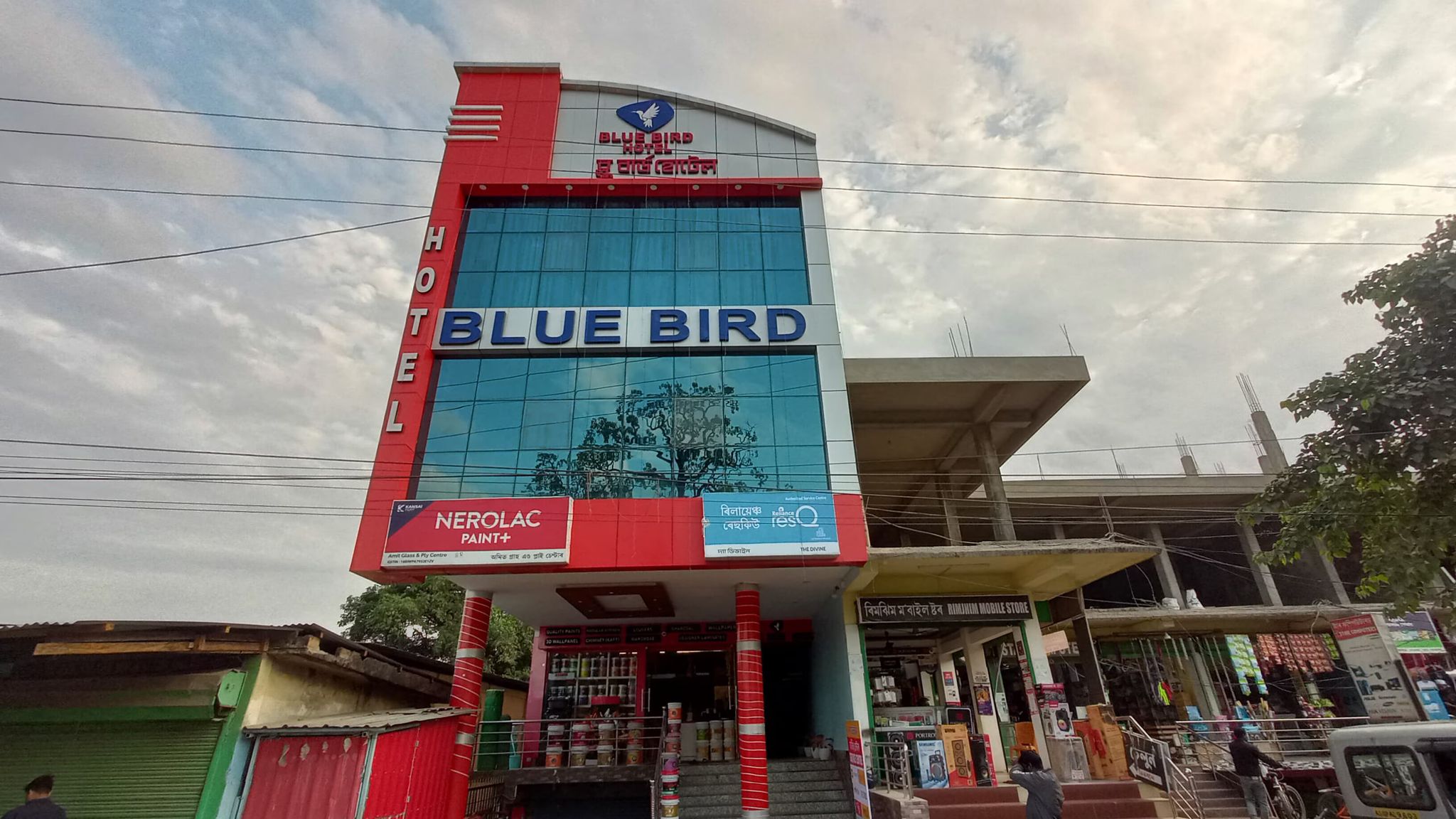 Hotel Blue Bird