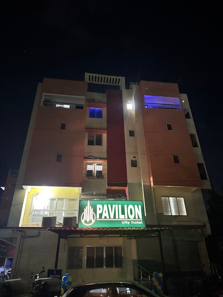 PAVILION City Hotel