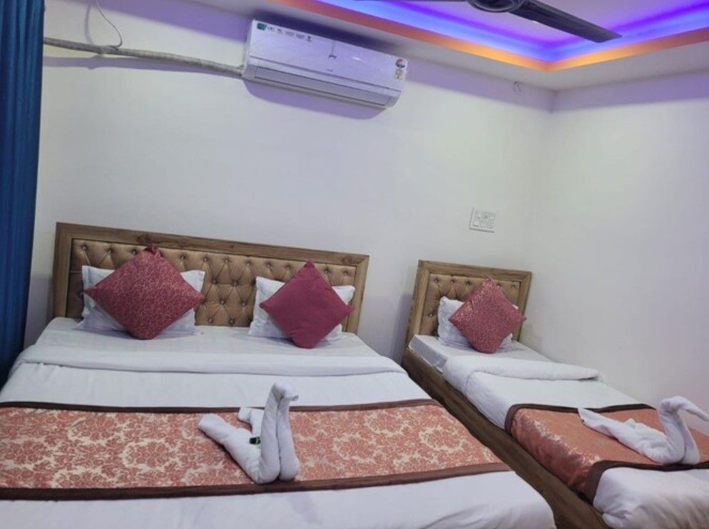 Triple Deluxe Room