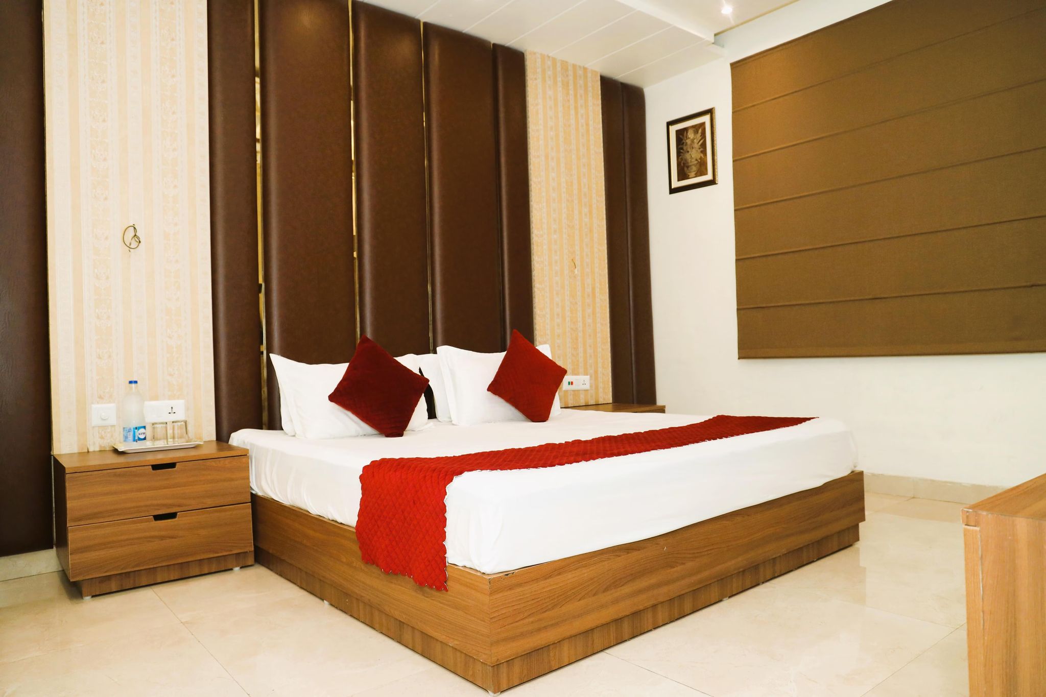 DEAL OF THE DAY WITH FREE WIFI