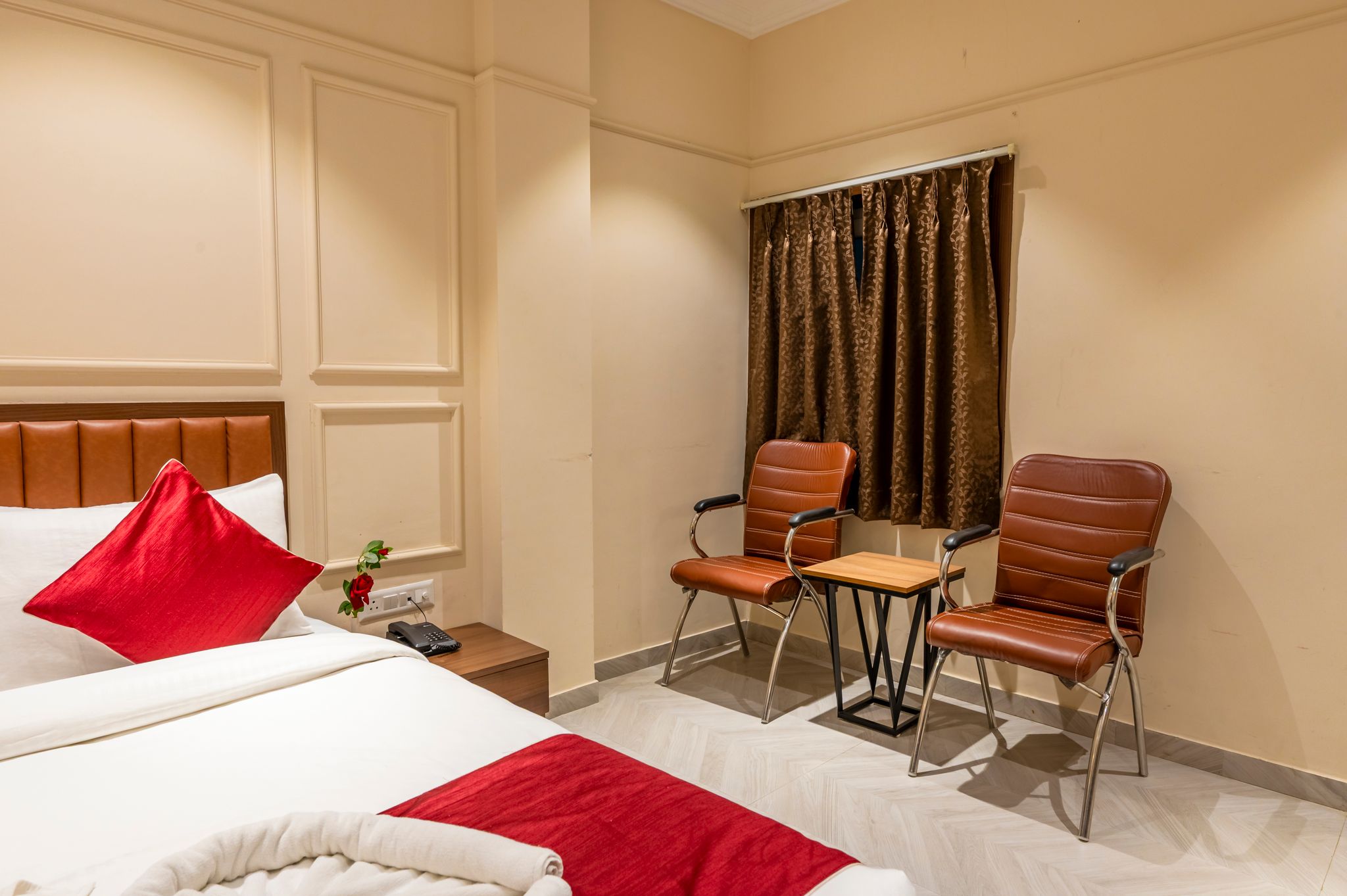 Hotel Silver Stone Deluxe Room