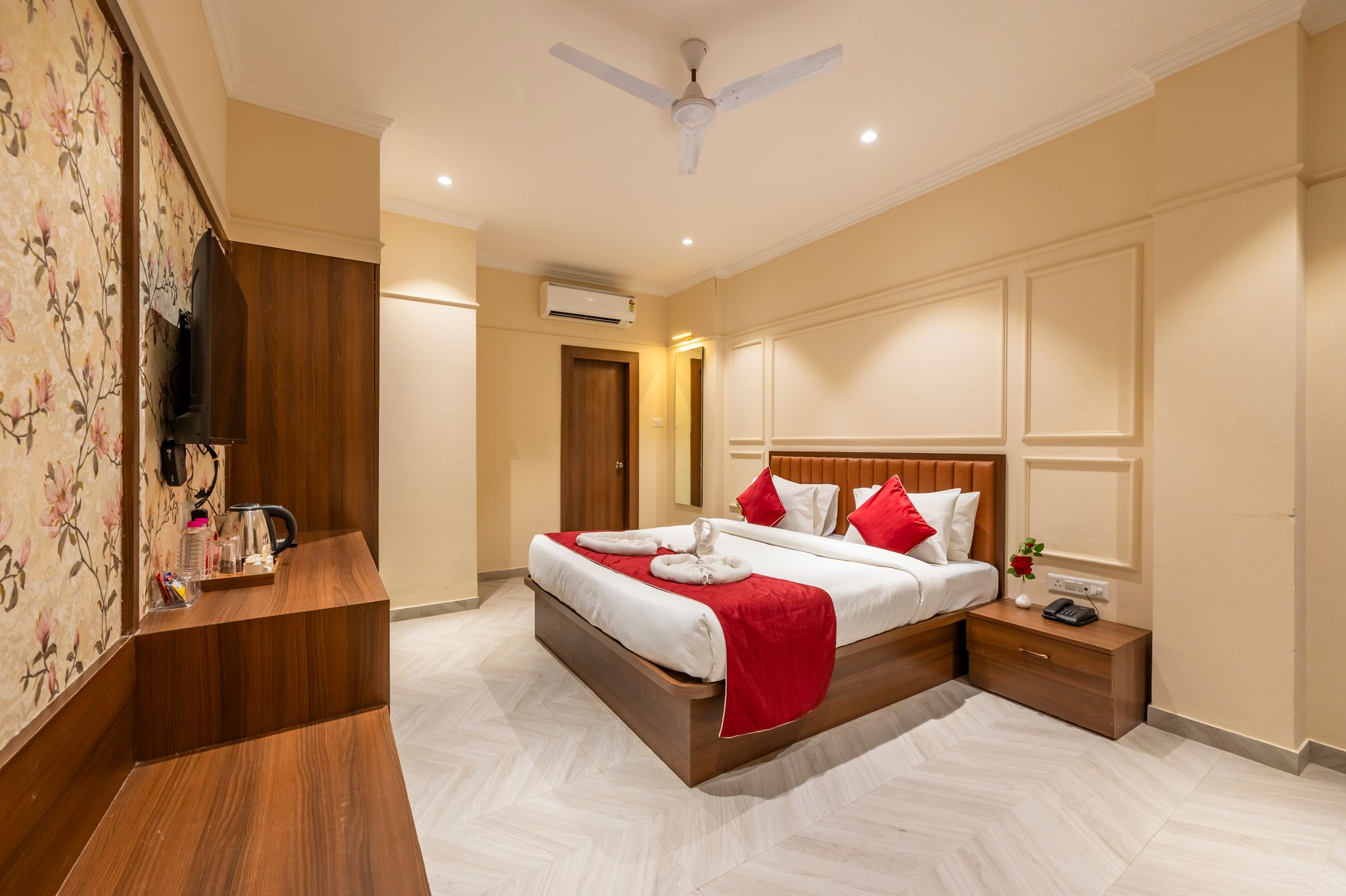 Hotel Silver Stone Deluxe Room 4