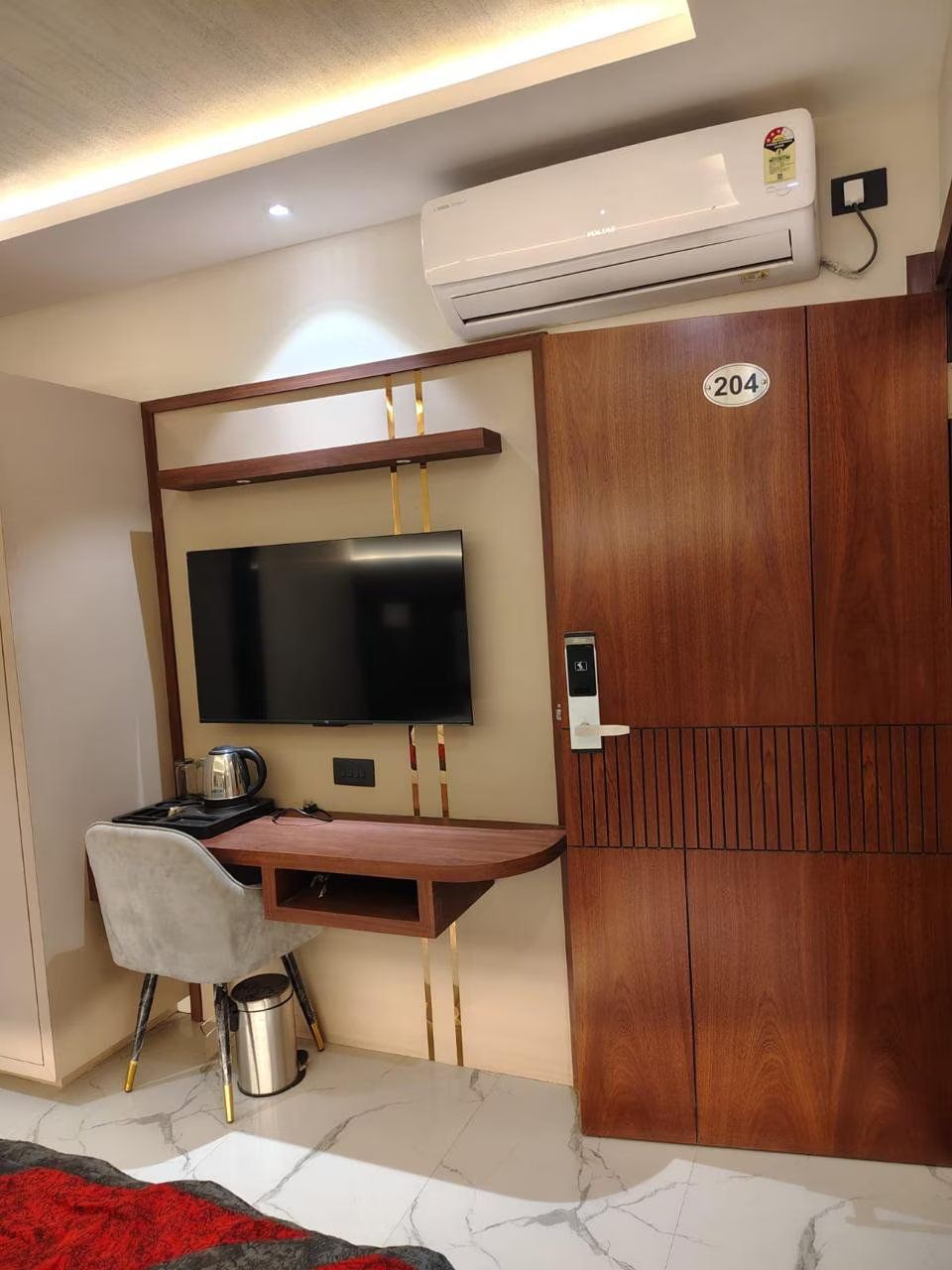 Hotel Sunshine Grand Executive Room 8