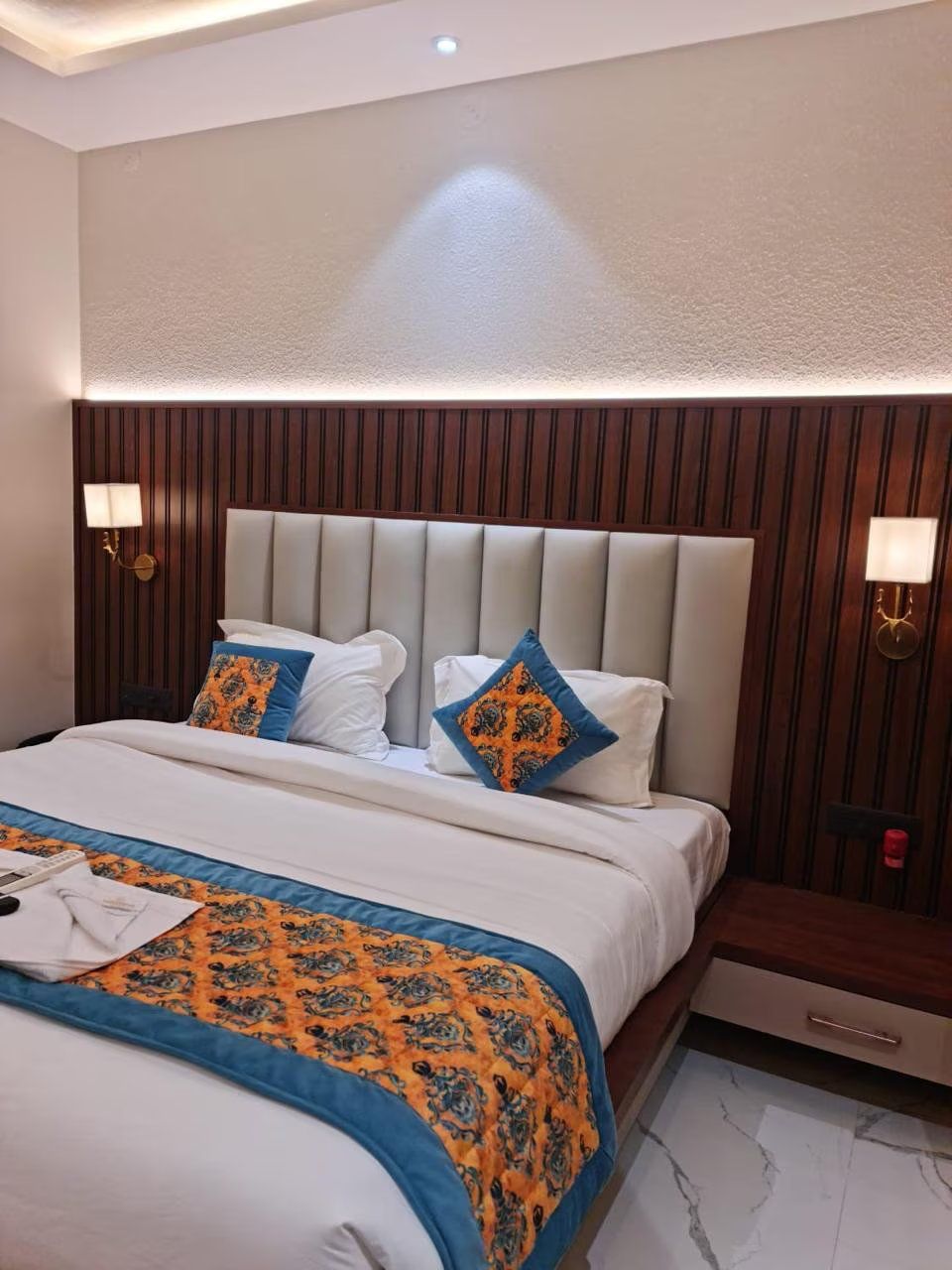 Hotel Sunshine Grand Executive Room 5