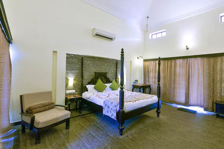 Super Valley View Cottage