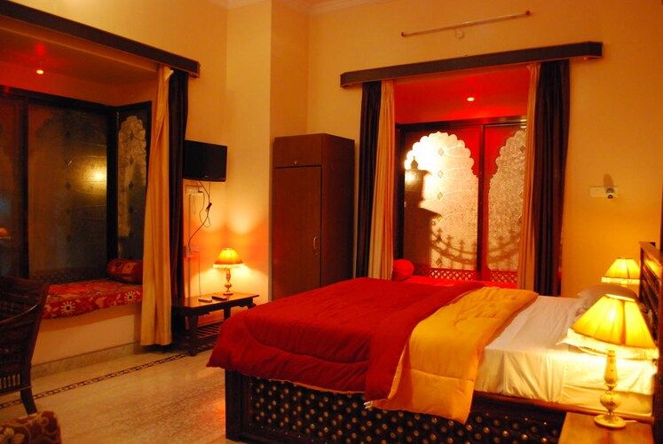 Suite Room