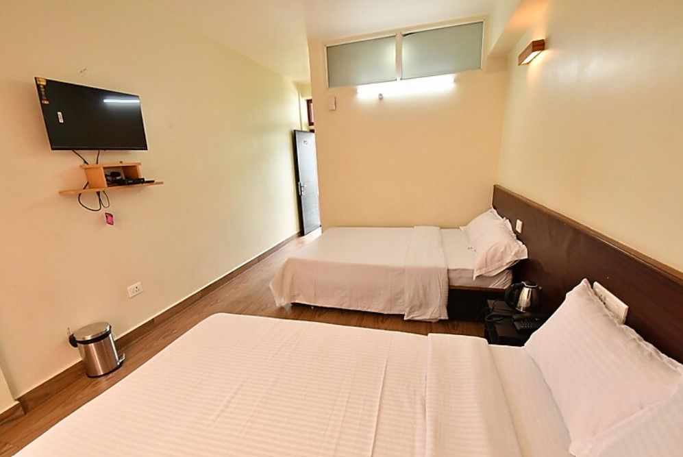 Triple Room (2 Single BED)