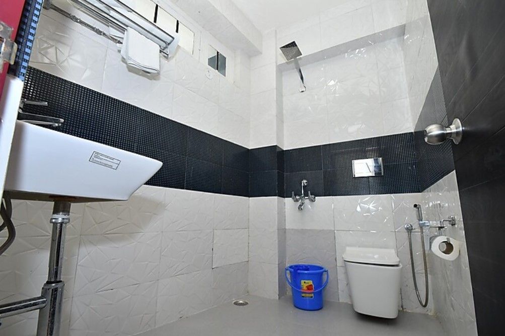 Triple Room (2 Single BED)