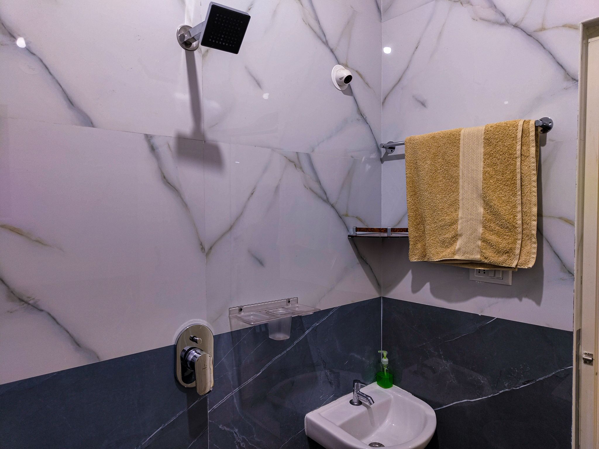 Tech Park Residency, Manyata 1BHK Fully Furnished Service Apartment 3