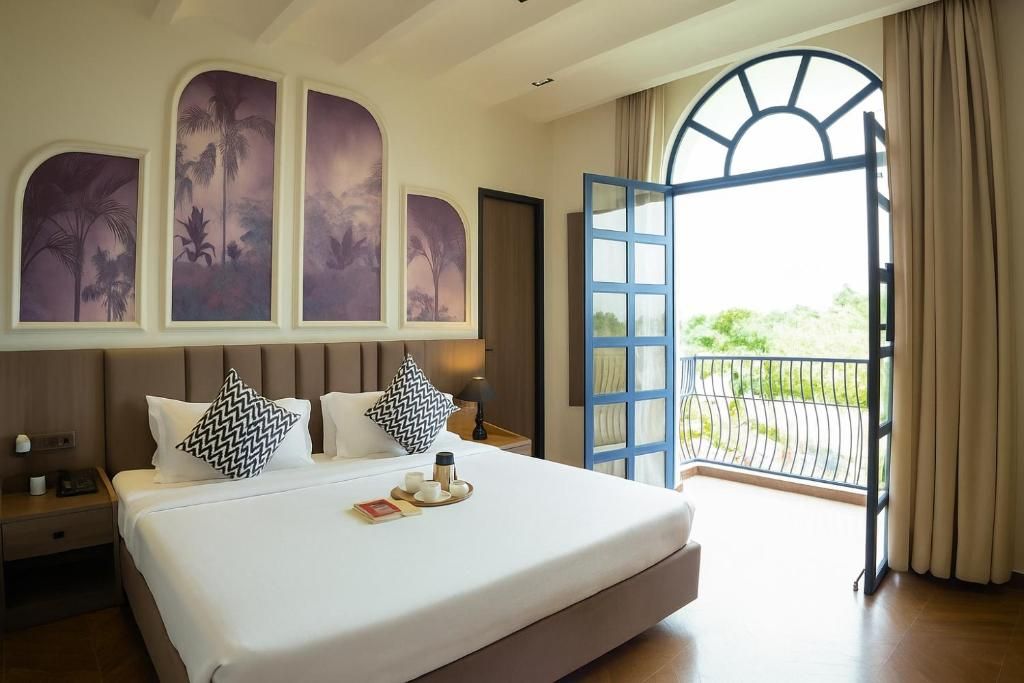 Aarambh Deluxe Statue View