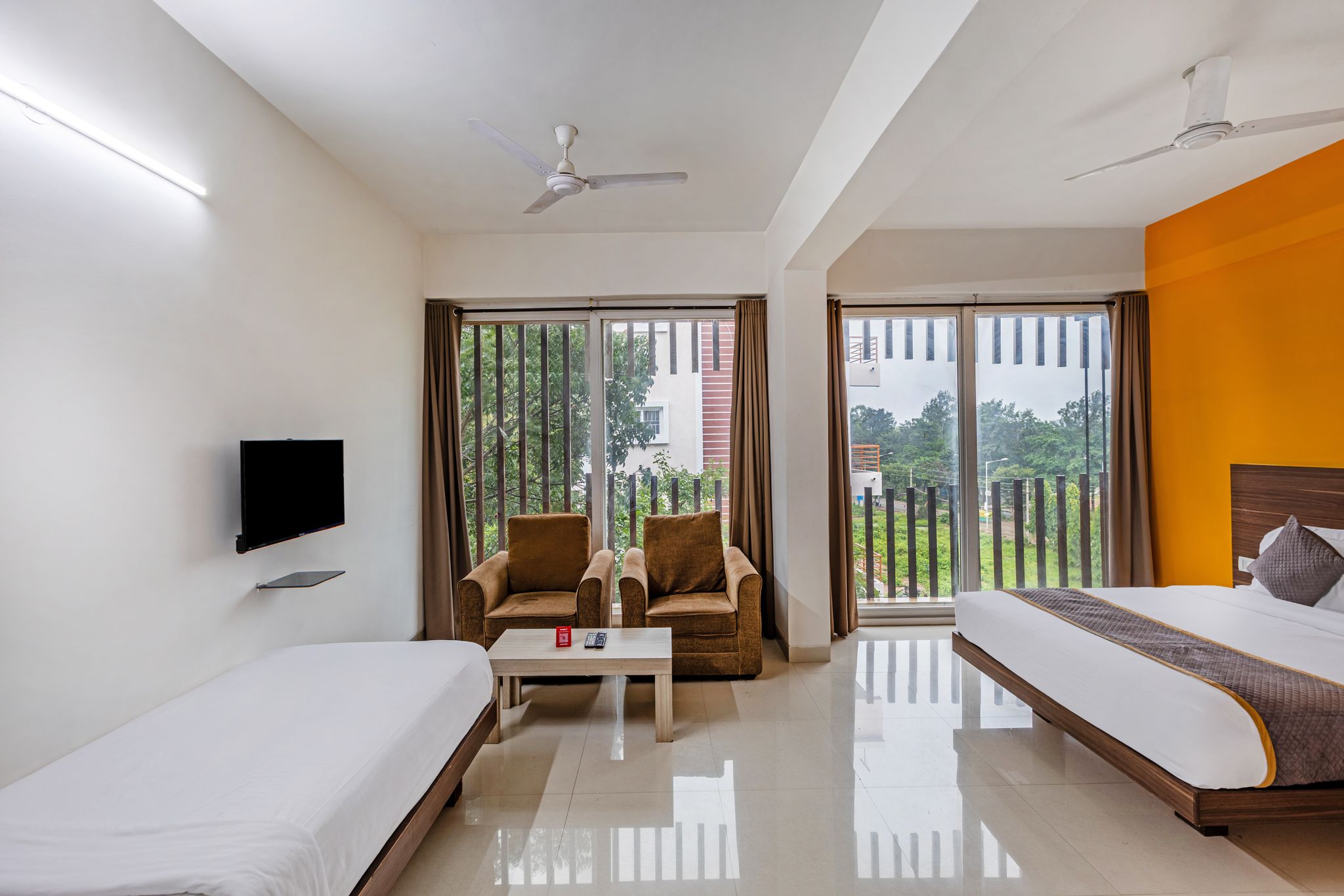 Deluxe suite