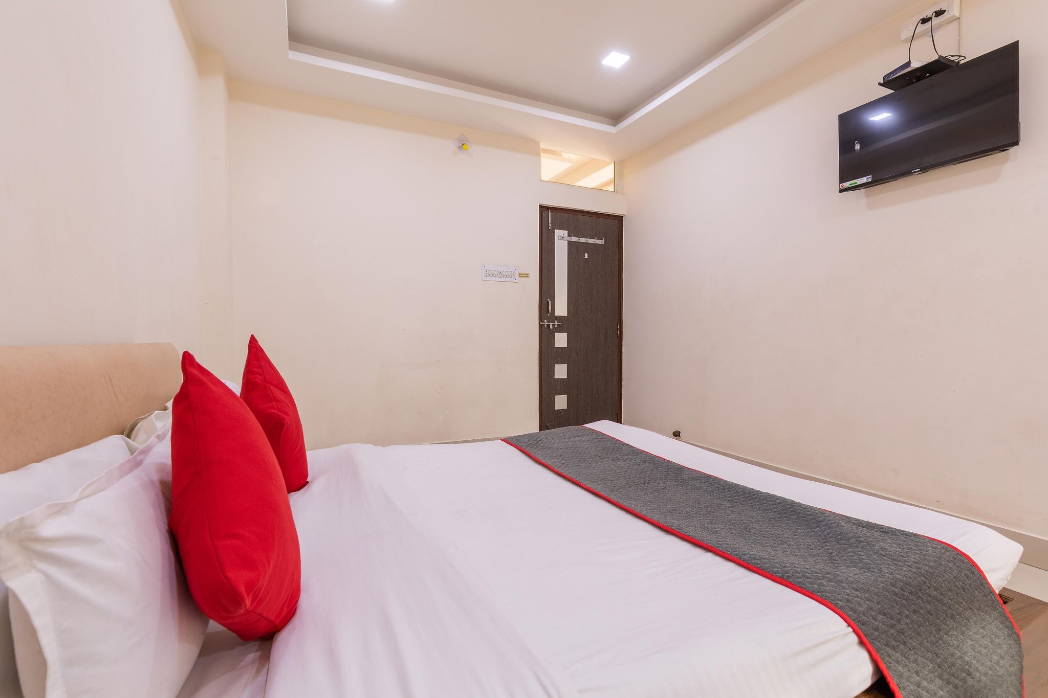 HOTEL RUCHISHREE GARDEN Deluxe Room 2
