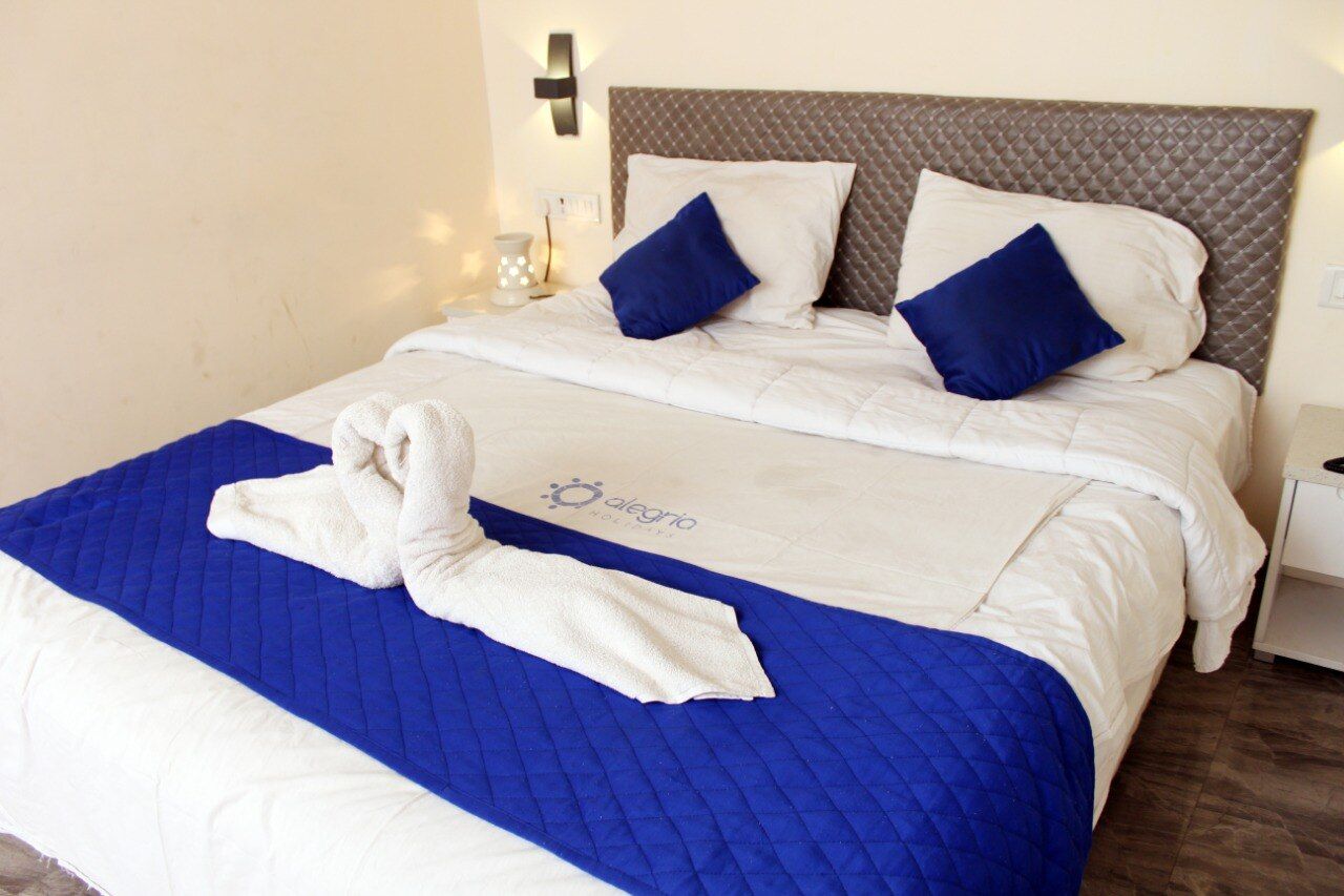 Junior Suite Balcony Room